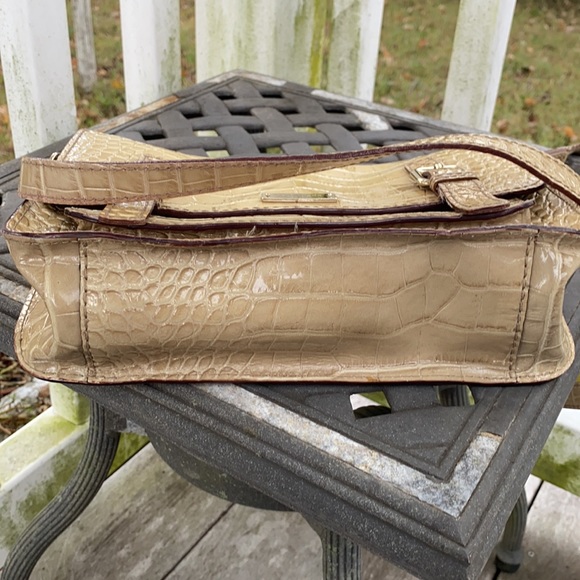 Kate Spade Knightsbridge Scout Crossbody - Picture 8 of 9